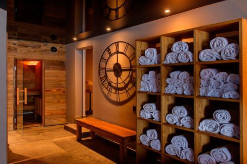 22 Summits Apartments - image 5
