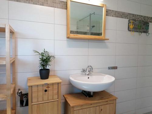 Two-Bedroom Apartment with Terrace image 10