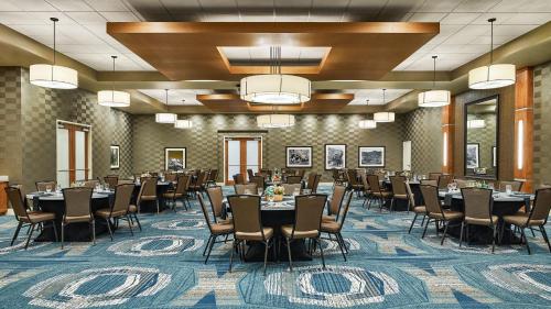 SpringHill Suites by Marriott Deadwood - image 13
