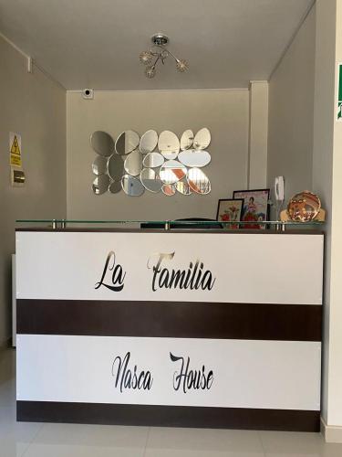 LA FAMILIA NASCA HOUSE in นัสก้า