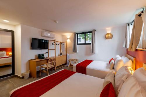 room detail thumbnail 0