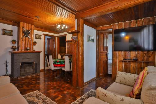 Condomínio Tirol - image 11