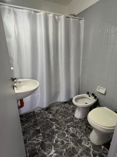 One-Bedroom Apartment image 10