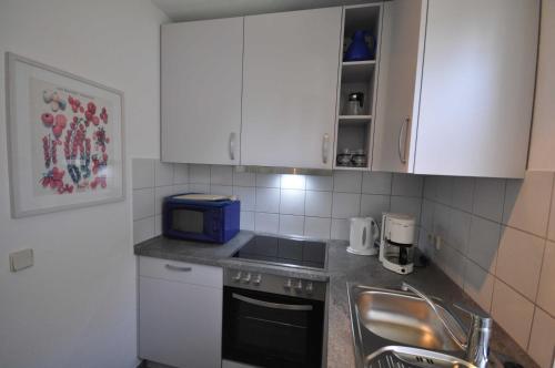 Two-Bedroom House image 6