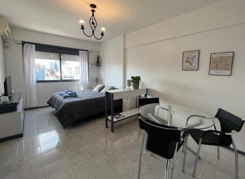 One-Bedroom Apartment image 1