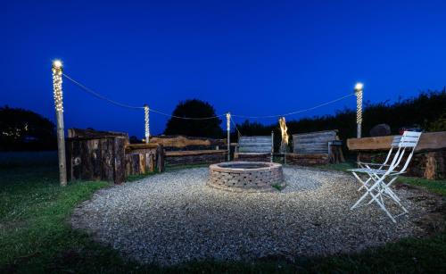Get Away Hide Away in Elsinga