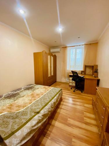 Квартира біля Музкомедії 5 спальних місць
