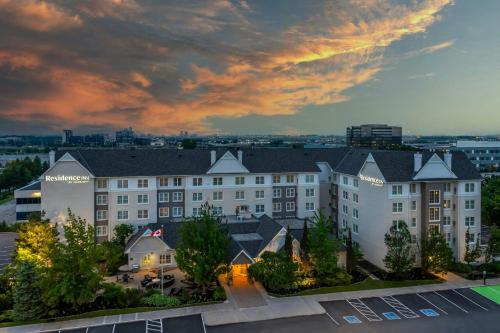 Residence Inn By Marriott Toronto Markham — hotel in 55 Minthorn Blvd, Markham CA, L3T7Y9