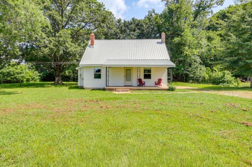 . Near Hiking & Historic Sites: Jackson Home w/ Yard