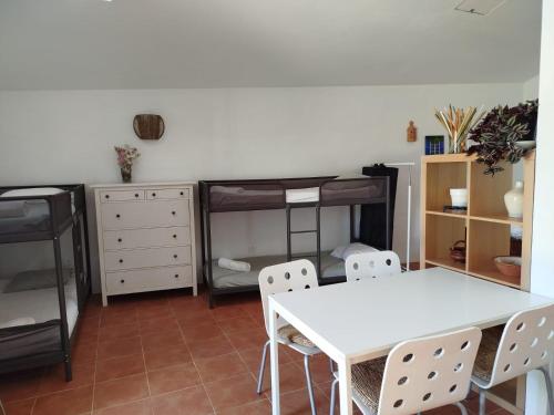 Casas do Montinho in เมลิเดส