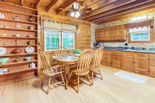 Secluded Lodge Stay: Day Trip to Audra State Park! in Roanoke (WV)