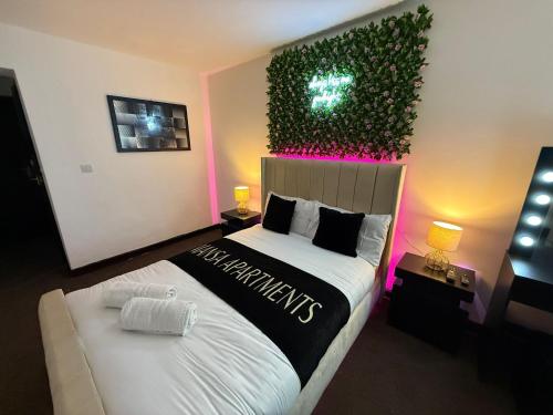 Mansa Halifax in Ovenden