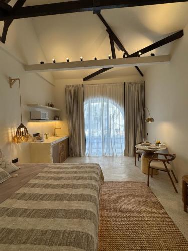Maison Apartment 5-New Coastal Apartments - Swim, Stroll, Stay in Sanur 여행 추천 - 로드트립