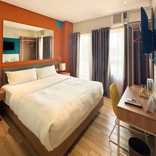 Luxebridge Hotel in Ma-a