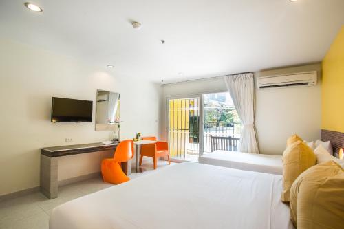 hotel photo