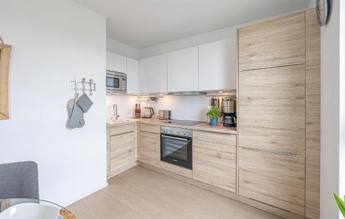 Kitchen, Ostseelounge Oro in Olpenitz