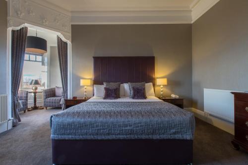 Sherbrooke Castle Hotel - image 2