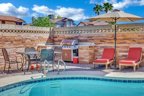 Villa Juan BR Private Entry Pool Spa BBQ Free Parking, Las Vegas (photo 11)