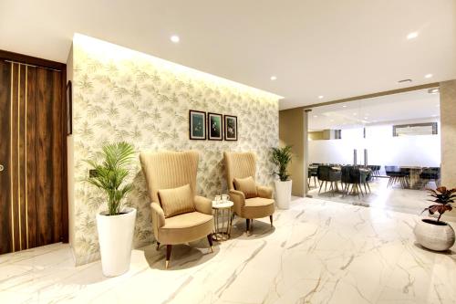 Saltstayz Premier - Galleria Market & MG Road - 레스토랑