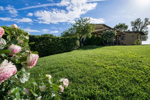 伊尔尼多加比亚诺旅馆