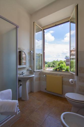 Bathroom, Villa Monte Mario in Trionfale