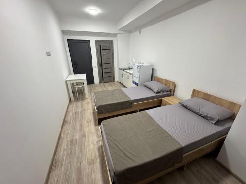 Студия с видом на горы-отель, Bischkek (Foto 5)