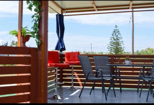 3SYS Apartment 401 in Kalliteros