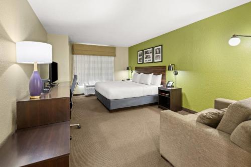 Sleep Inn Boone University Area Room Type - King Room - Non-Smoking