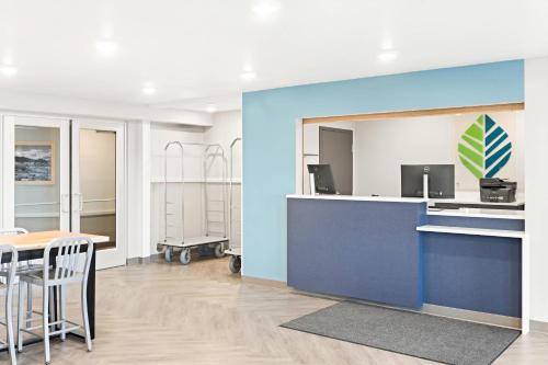 avla, WoodSpring Suites Billings in Southwest Corridor