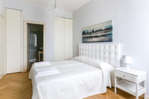 Riverside Apartment - image 2