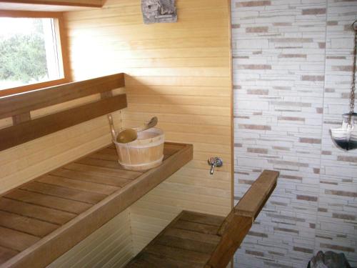 Sauna, Sorve Guest House in Padaste
