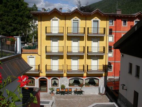 hotel photo