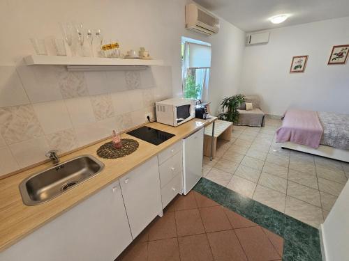 Apartma NELI in 魯斯亞