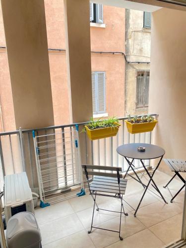 Quai N3 Studio, Parking, Vieux Port de La Ciotat in ลา ซัวตา