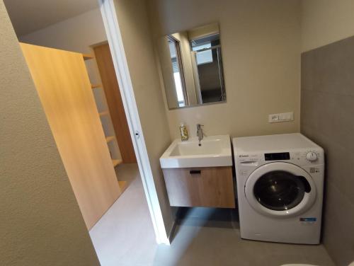 Monolocale in centro vicino al parco Monte Urpinu in La Palma