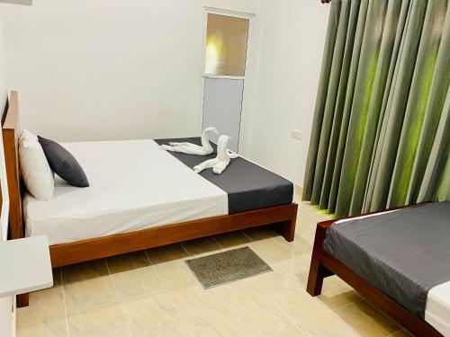 Standard Family Room image 4