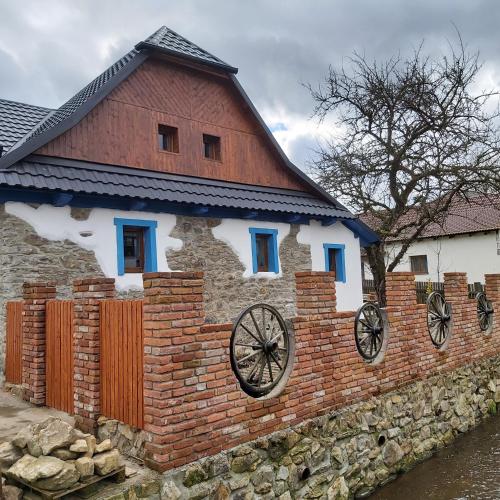 Chalupa Martinka, Fryšava