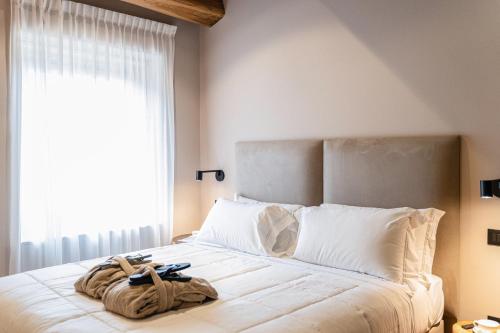 Deluxe Room image 8