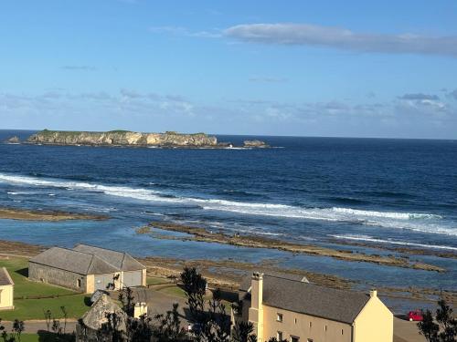 Cadel's Cottage WITH FREE UNLIMITED HIGH SPEED INTERNET in เกาะนอร์โฟล์ค