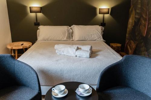 Deluxe Room image 8