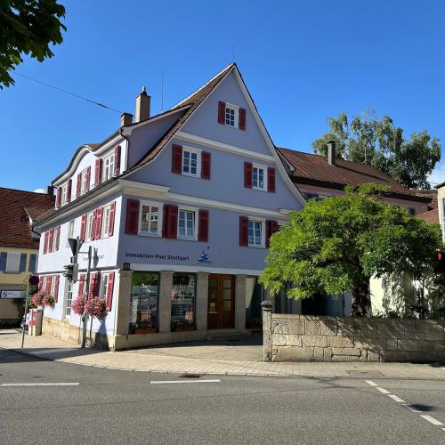 المنظر الخارجي, bella casa - Business&Family, Messe Flughafen in 5 min, SmartTV, Netflix, Waschmaschine, 24h Checkin in بليينينغن