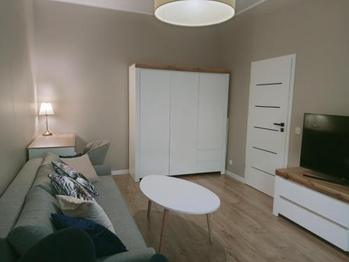 Apartament z Widokiem, wygodny Apartament z sypialnią, kuchnią i salonem, 47m2, bezpłatny garaż, Breslau (Foto 4)