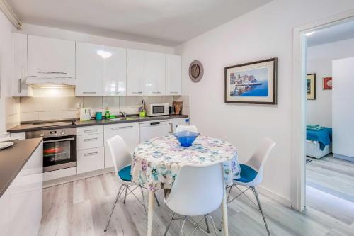 Apartment Moracea in Njivice