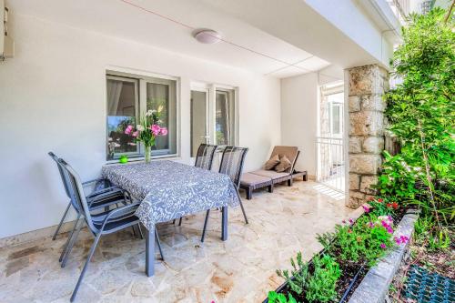 Erkély/terasz, Apartment Moracea in Njivice