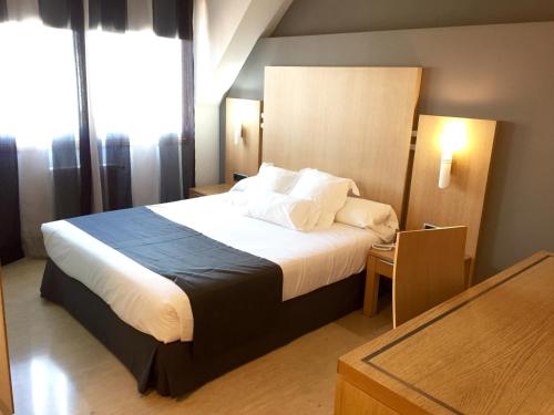 Hotel Faro Salazón - image 14