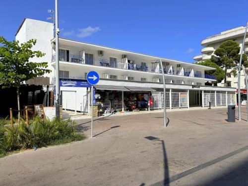 Buitenkant, Centric Rentalmar in Capellans