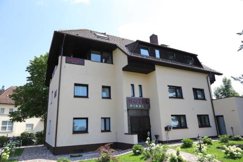 Hotel Pirol in Spandau