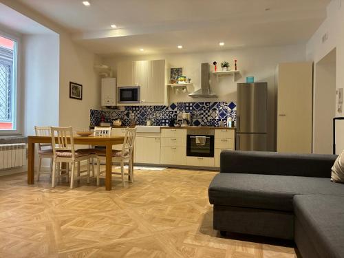 Fafà Apartment, Neapel (Foto 7)