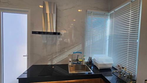 Brandnew 3BDR Pool villa with rooftop near Aonang Beach near Fossil Shell Beach