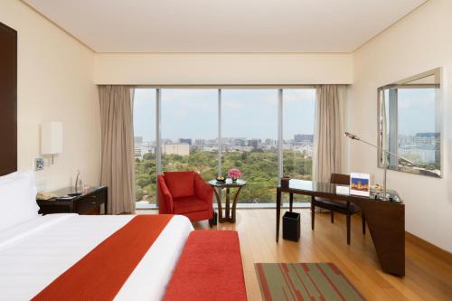 room detail thumbnail 1